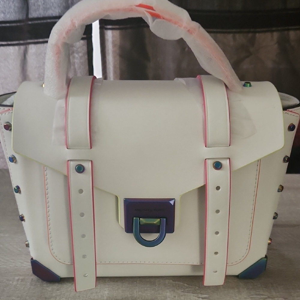 Michael Kors Shoulder and hand bag. New.